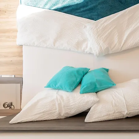 Cozy Apartments In Rome Рим